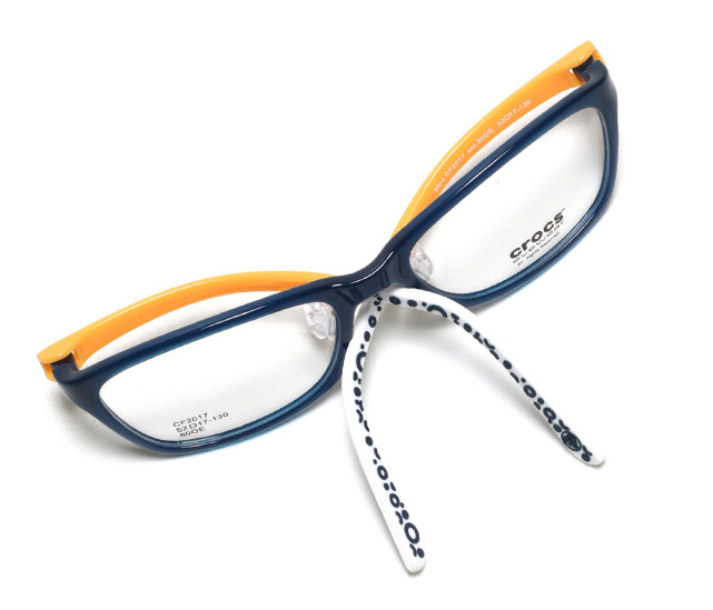 儿童配眼镜，你知道哪种镜架更舒适、更安全、更能保护视力吗？