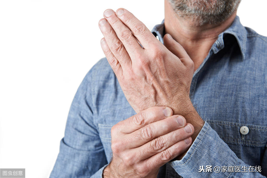 手腕痛？患上腱鞘炎怎么缓解？3个治疗手段“拯救”你的手