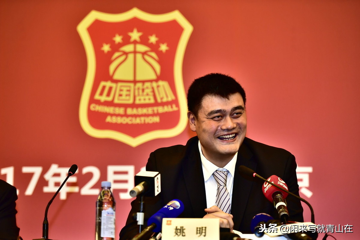 姚明为什么是nba第一中锋(姚明为什么是亚洲第一中锋？)