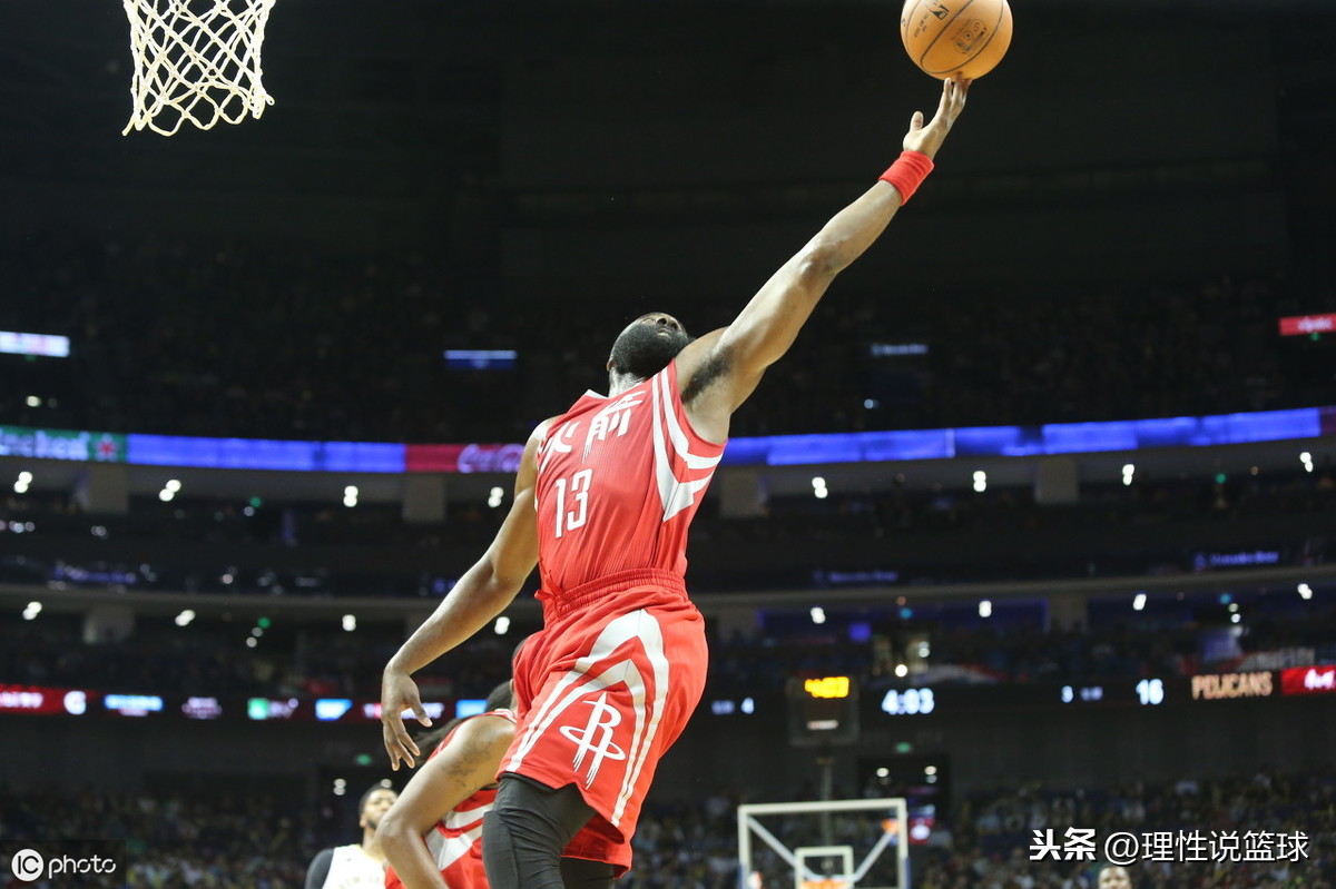 最强nba哈登为什么那么铁(季后赛生涯最强的哈登，为何一场比赛就被打到了解放前？)