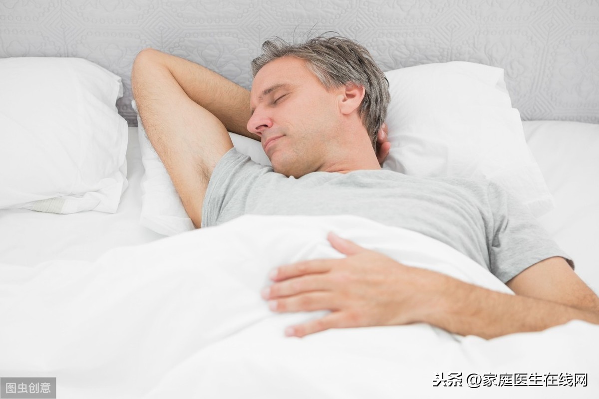 晚上睡觉总是排出“精华”？若是保持这个频率，就正常