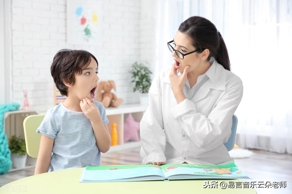 五音不全？唱歌不好听？专业老师教你10步开嗓，让你秒变歌神