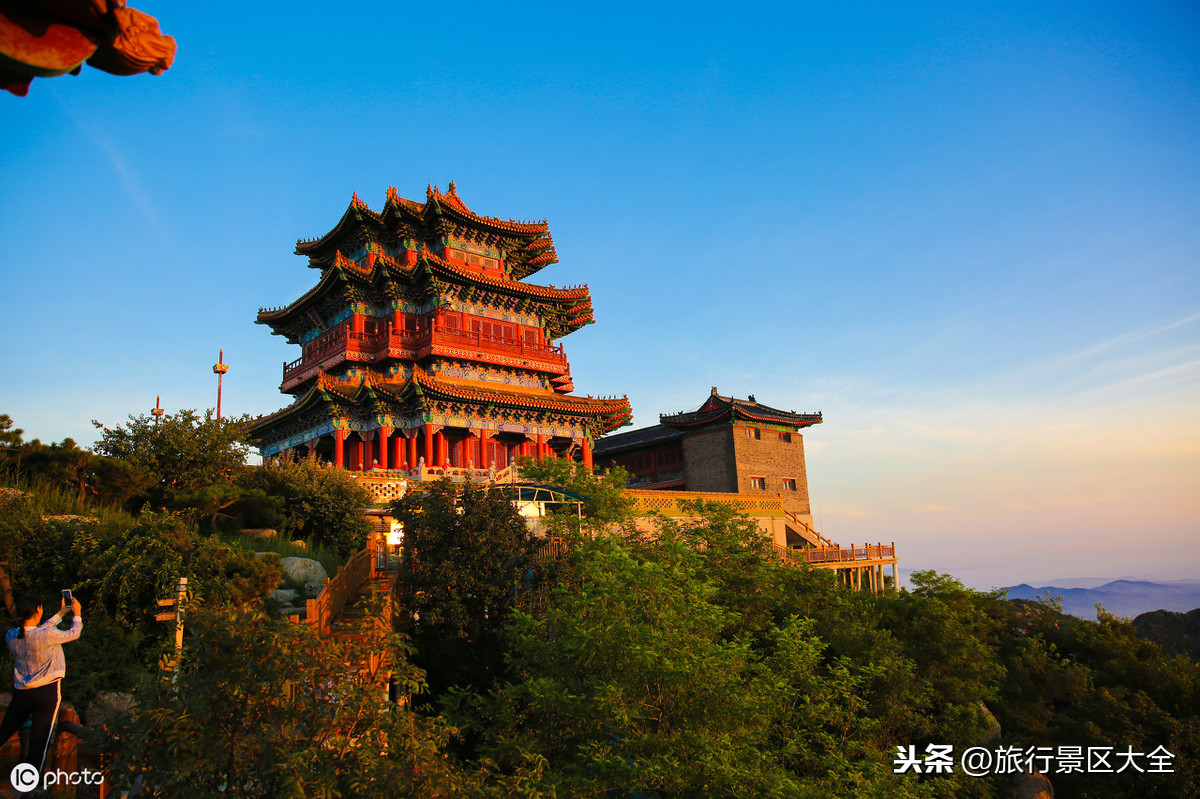 一,山東濰坊市臨朐縣沂山風景區