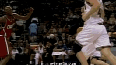 最强nba麦基技能有哪些(NBA赛场上最强假动作：麦基诈伤骗过格林，1人上篮连续骗过4人)