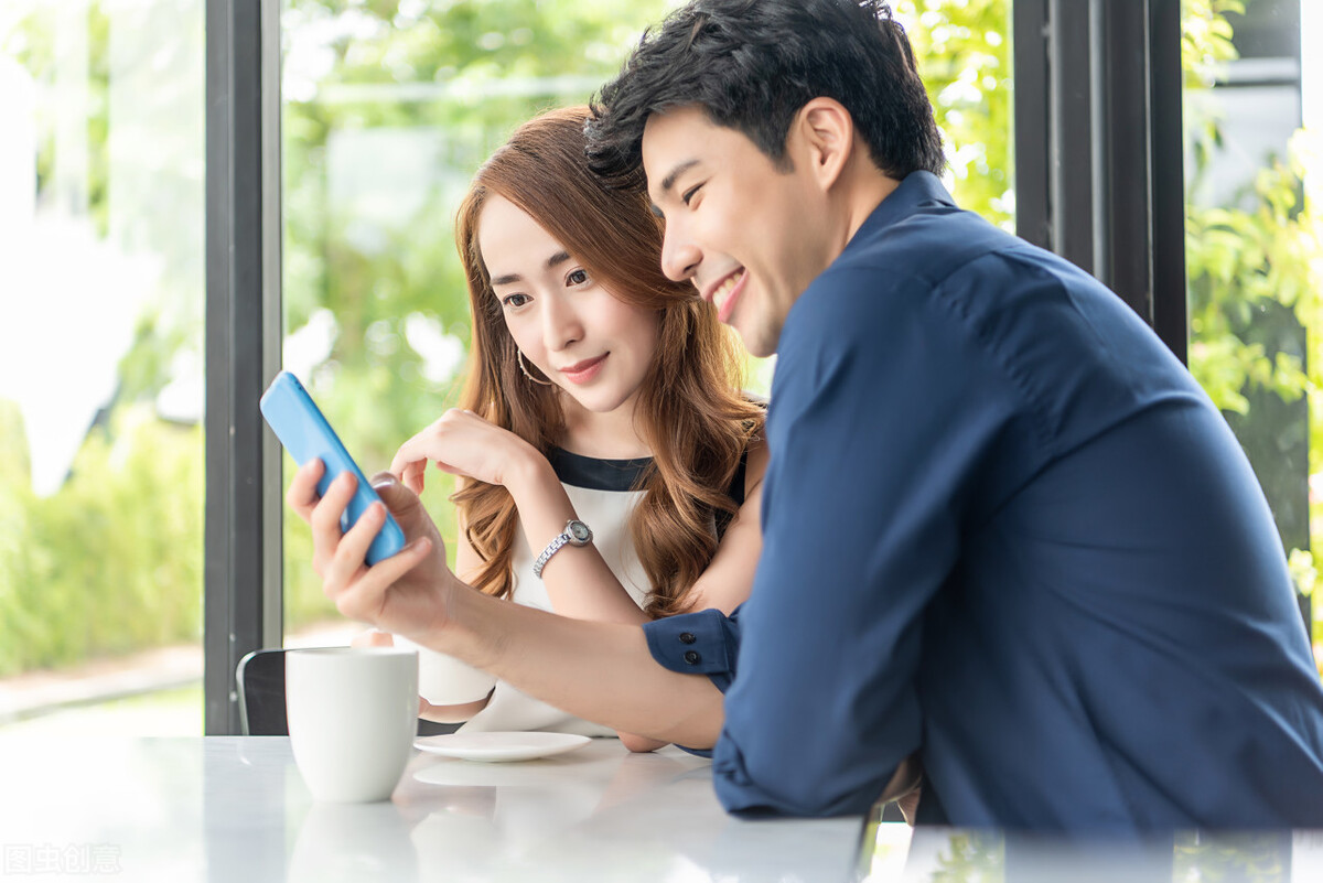 男生喜欢什么生日礼物（14岁男生喜欢什么生日礼物）