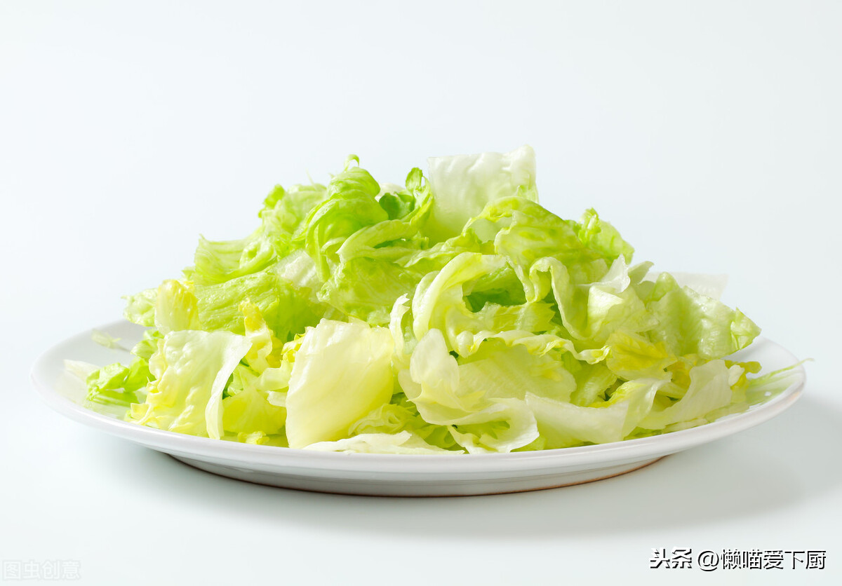做蔬菜沙拉用什么菜？这些蔬菜不能少，热量低，减肥也能放开吃