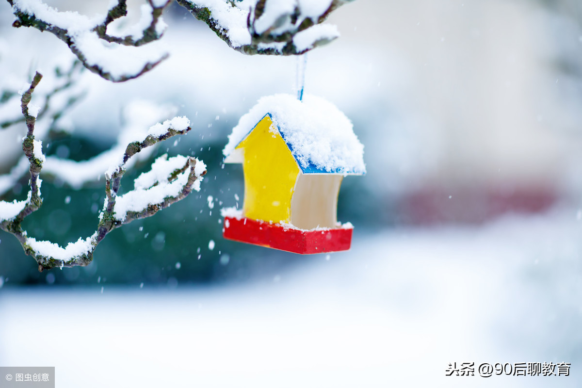 冬天的句子短句唯美描寫下雪