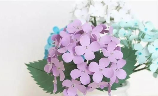 纸艺花束，彩纸就能做的仿真花，花开不败，附纸艺绣球花制作大全