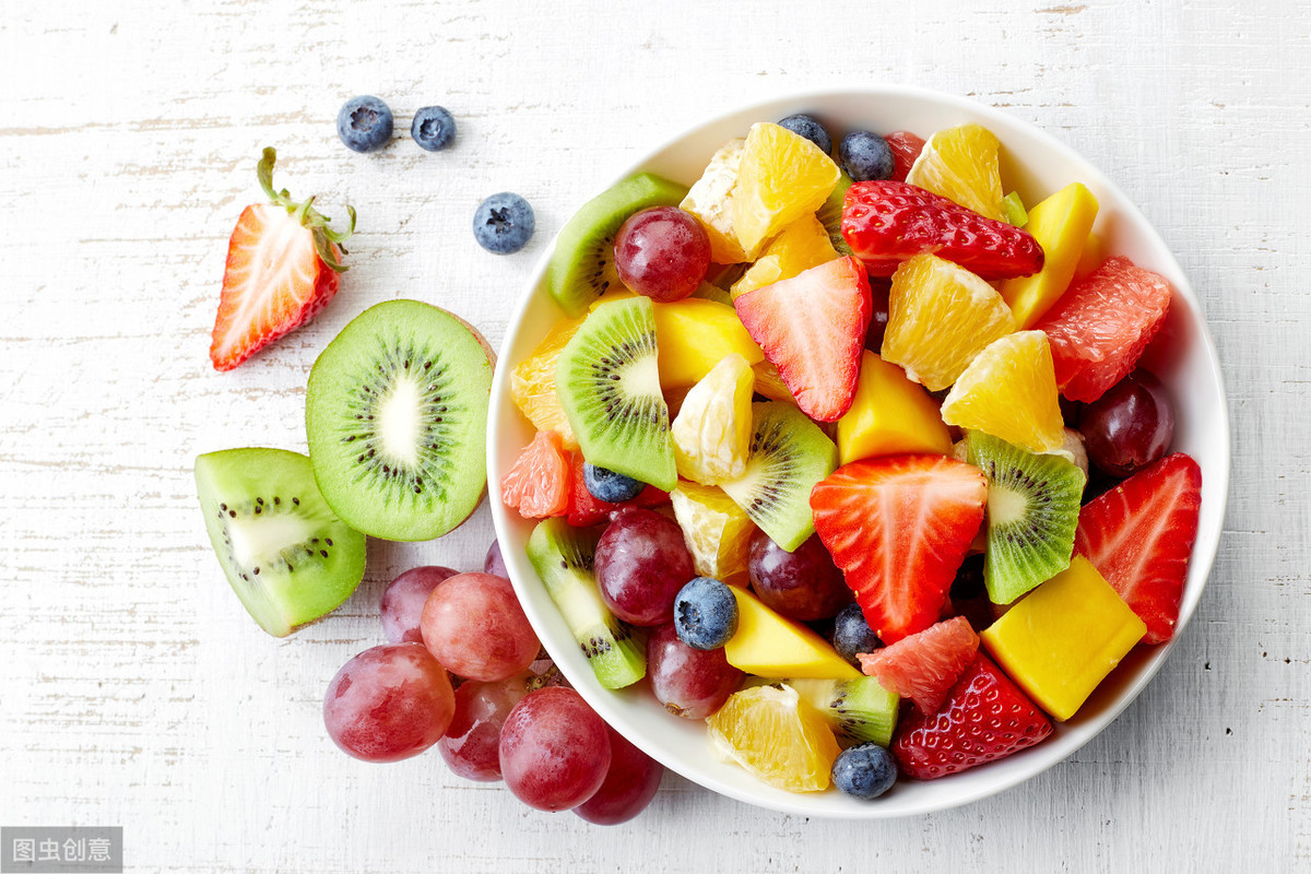 什么时间吃水果，可以减少脂肪的积聚，提高健身效果？
