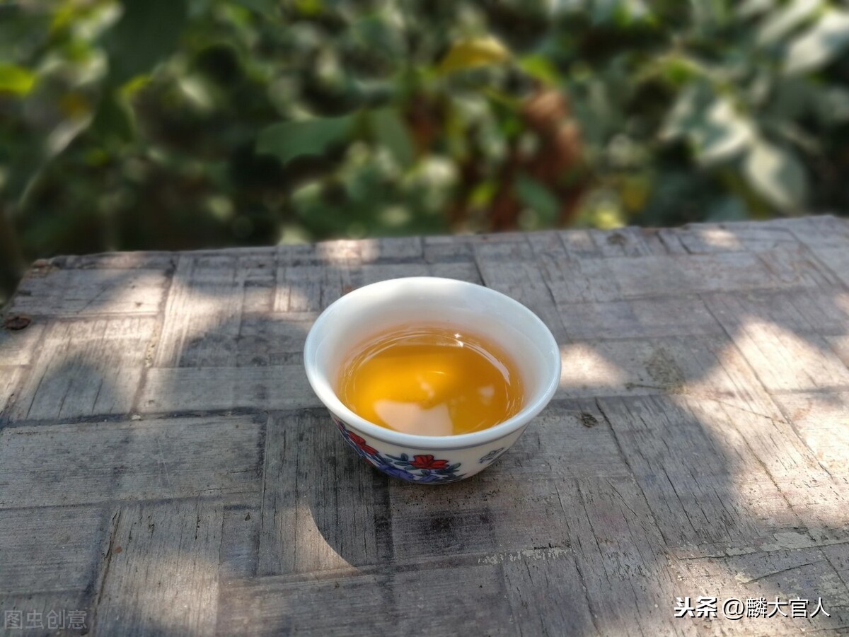 乌龙茶属于什么茶,乌龙茶属于什么茶红茶还是绿茶