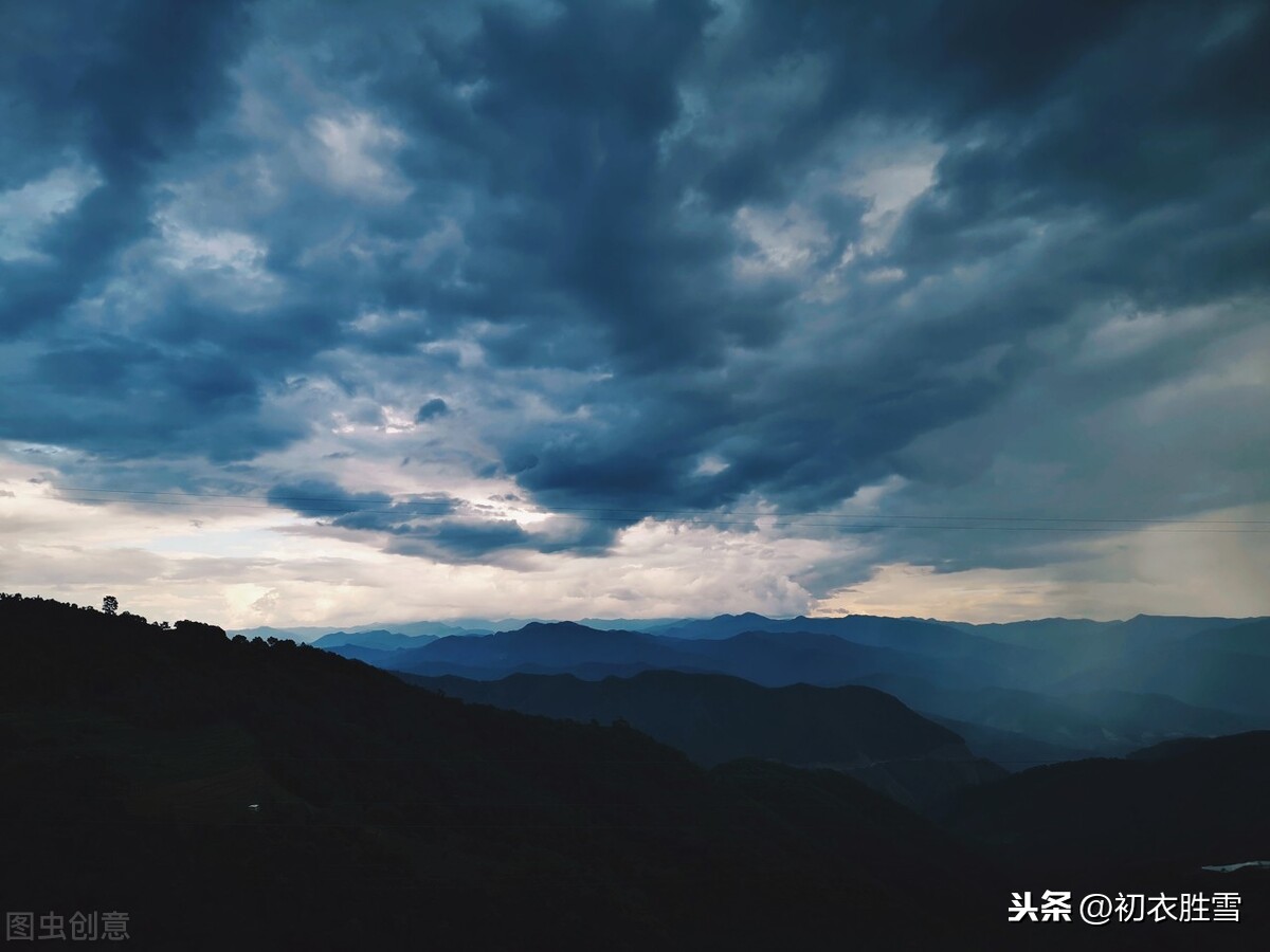 ​西湖秋色，巴山夜雨，两首经典秋雨诗，温暖秋雨中你的心