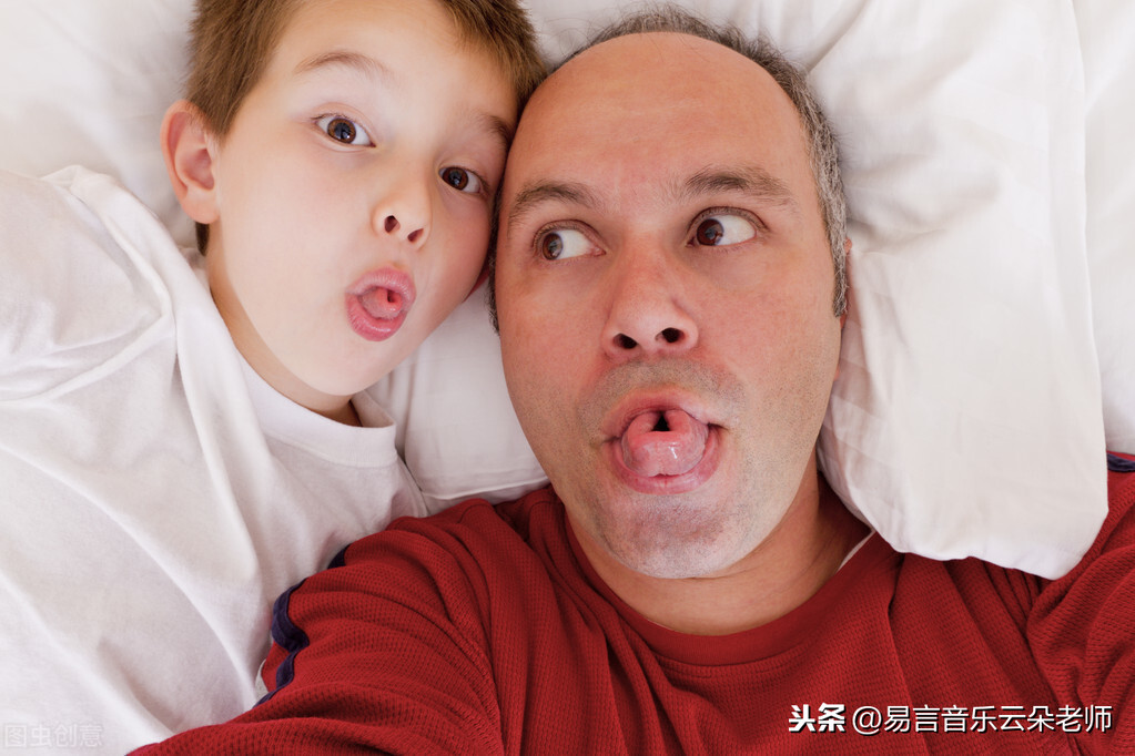 五音不全？唱歌不好听？专业老师教你10步开嗓，让你秒变歌神