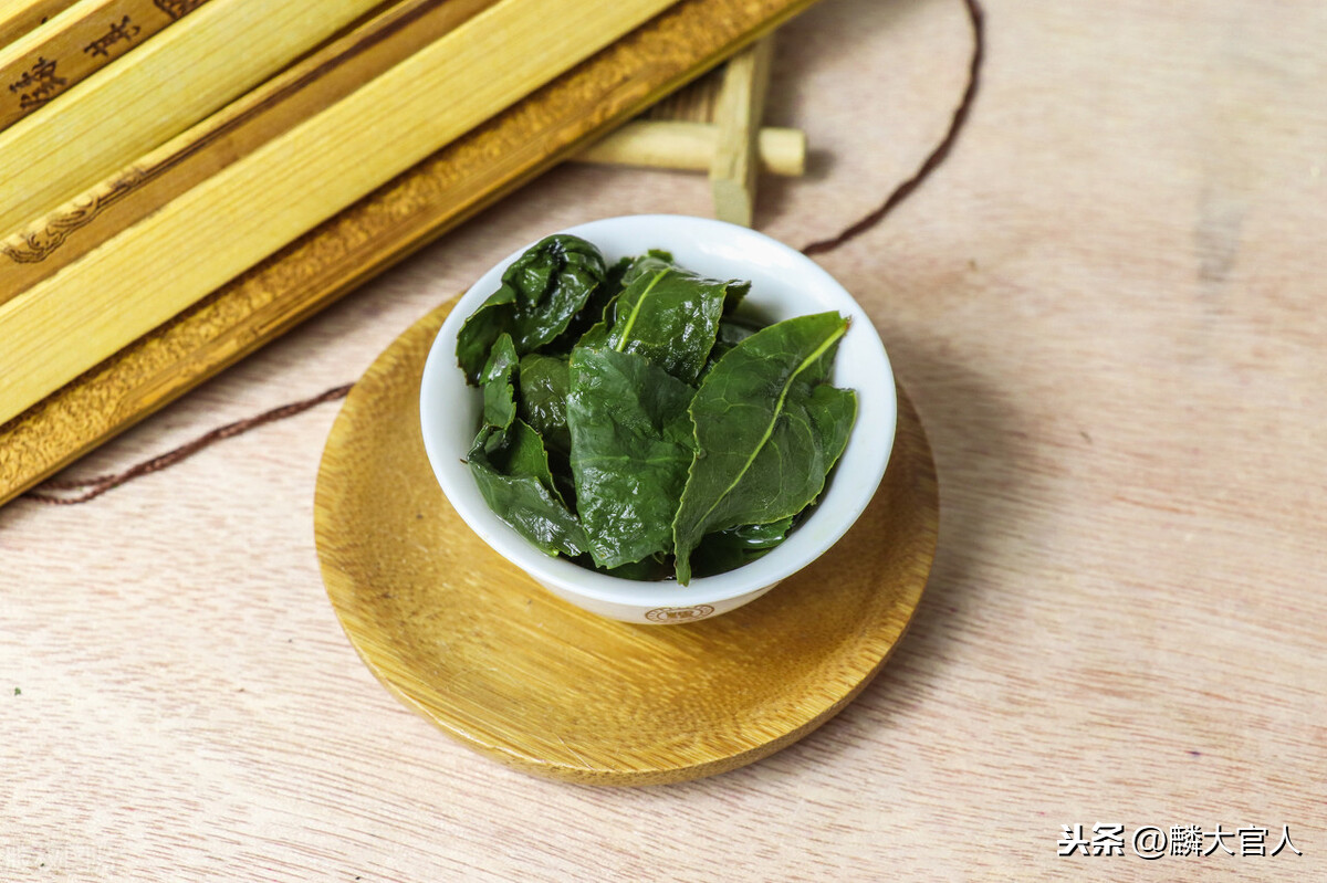 烏龍茶屬于什么茶,烏龍茶屬于什么茶紅茶還是綠茶