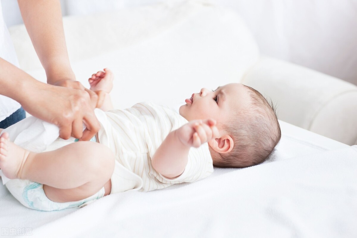 女宝私部“白带”，需要洁尔阴洗液？男宝、女宝私部护理看这里