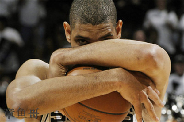 阿迪达斯为什么退出nba(随着加内特的退役，风光无限的阿迪达斯五虎，今夏彻底离开NBA)