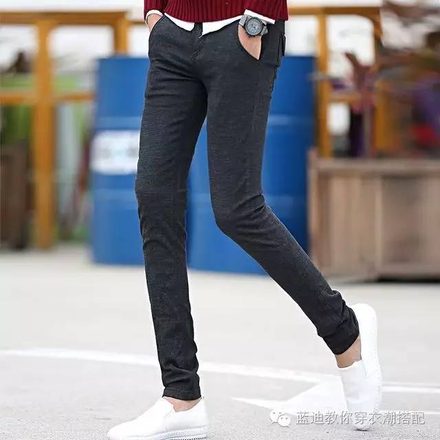 型男秋季穿搭秀，早秋各路型男的百搭亮色系色裤穿搭：黄色篇！