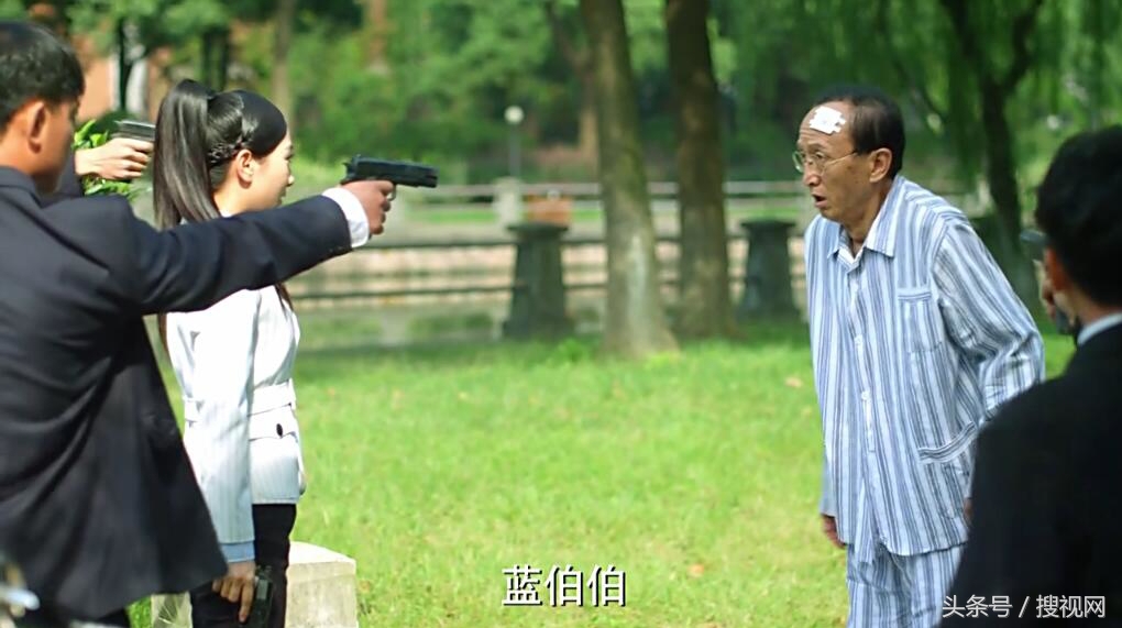 《胭脂》最新剧情：赵丽颖九死一生被枪指N次 冯曼娜处处紧逼