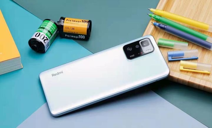 不用刻意买骁龙8，这些天玑8100的手机性能也很顶，还不发烫