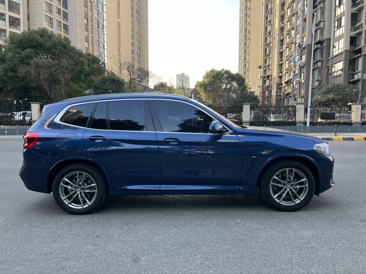 宝马X3：不到20万圆你蓝天白云梦，还要啥自行车？