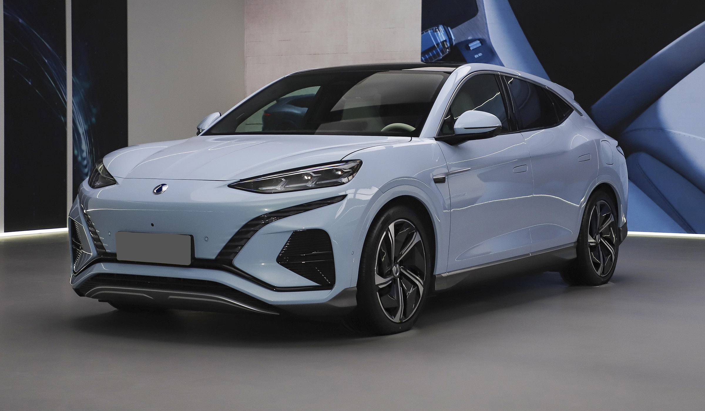 腾势N7上市将近，定位纯电中型SUV，产品力如何？