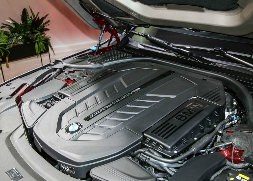 宝马5款高性能车型即将引进！油车电车都有 最低售价或不到50万