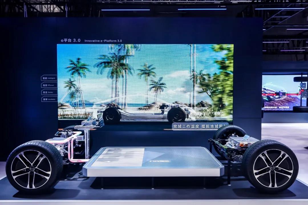 全球電動化浪潮洶涌 中國比亞迪勇立潮頭