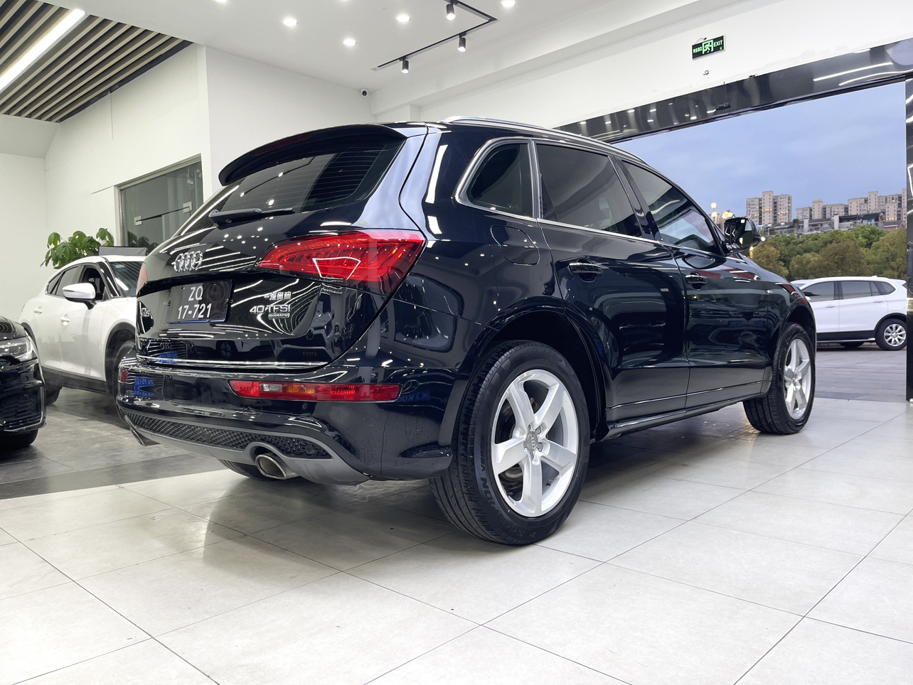 奥迪Q5，6.8万公里一手车况，11.98万圆你豪华SUV梦！
