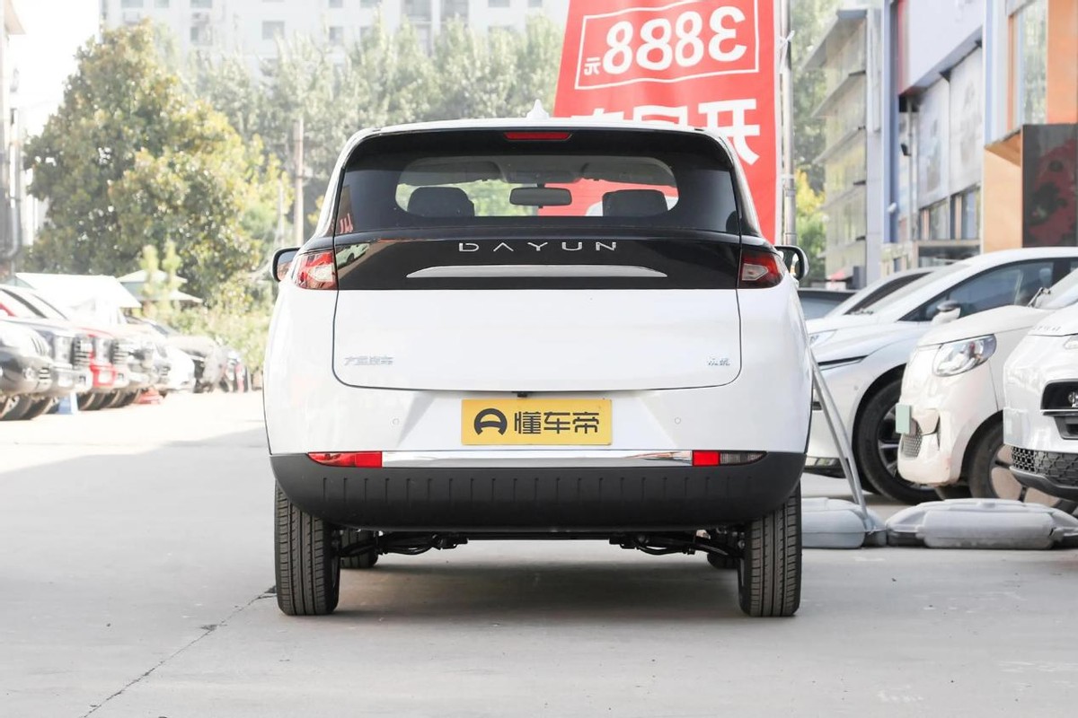 只要7.18万就能入手的小型SUV，9月上市，带快充，推荐你看看