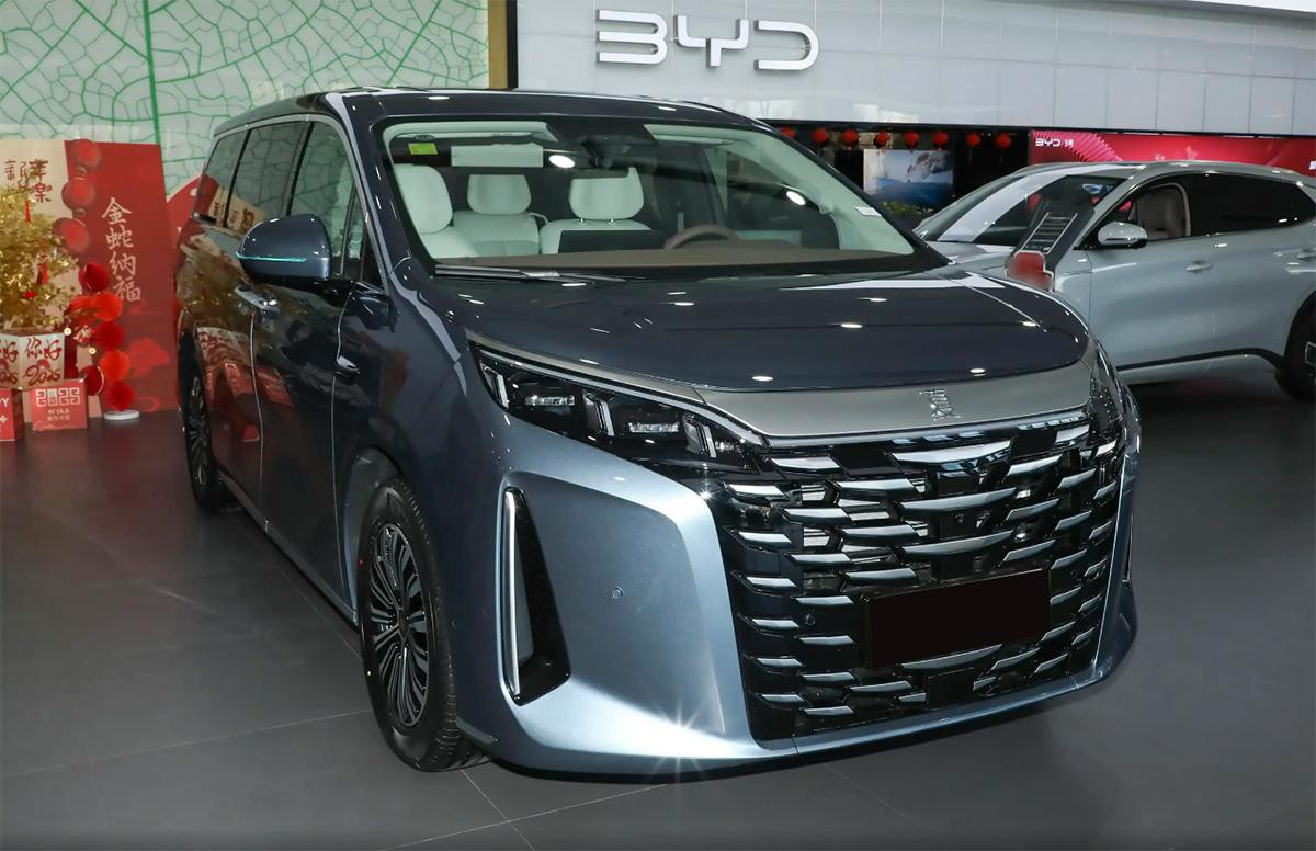 硬刚比亚迪夏？综合续航1300km  百公里油耗5.27L  这款MPV仅23.99万