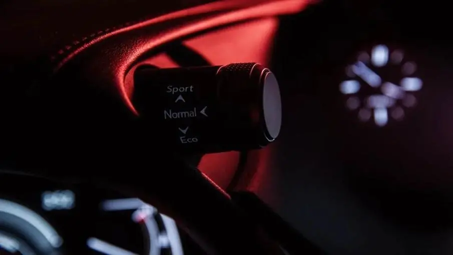 这款日系紧凑型SUV比GLC和X3还贵，消费者却争抢购买