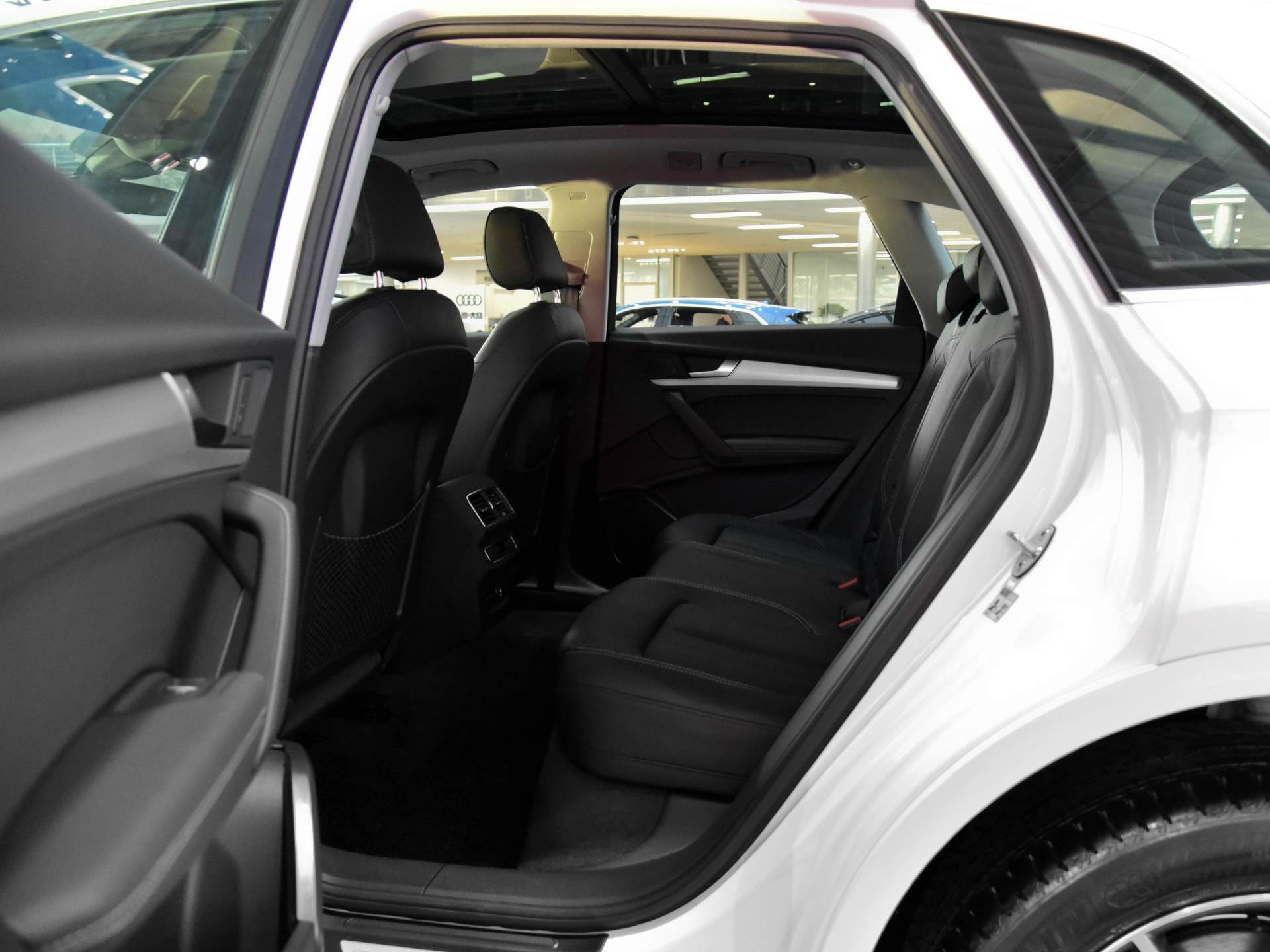 38.78万起，豪华品牌，BBA里最实惠，实拍奥迪Q5L