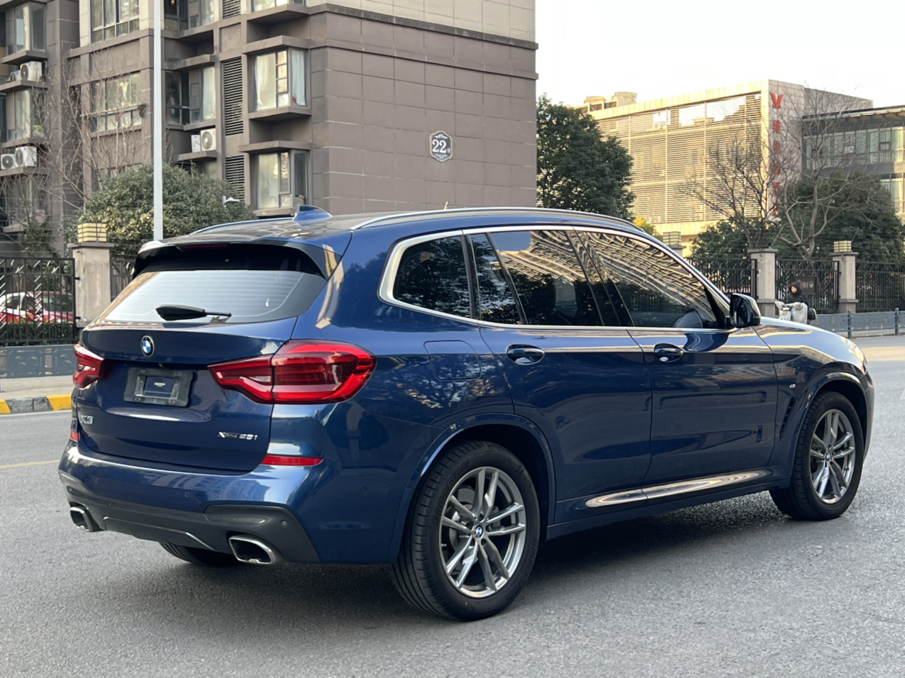 宝马X3：不到20万圆你蓝天白云梦，还要啥自行车？