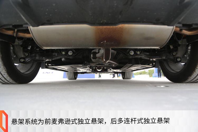 价格不超15万，高级档次却不输同级合资，试驾2022款长安UNI-T