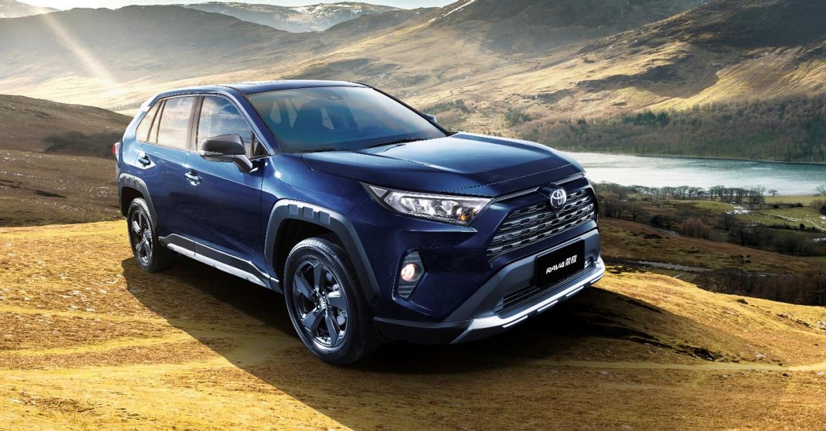 三大升级，直击消费者痛点！RAV4荣放：能超越我的只有我自己！