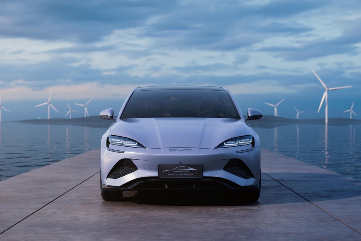 比亚迪海豹——国产电动车里面，最接近特斯拉Model 3的一台车