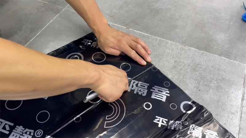 奥迪Q2升级原厂全套14喇叭B&O音响  驾驶舱秒变音乐厅