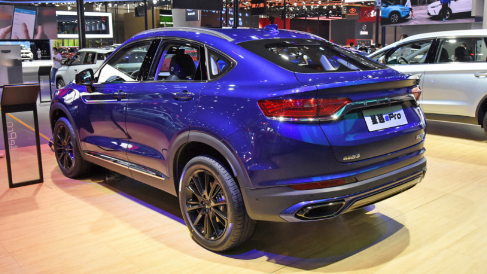 犧牲部分動(dòng)力，月油費(fèi)少3百多，吉利星越PHEV值嗎？