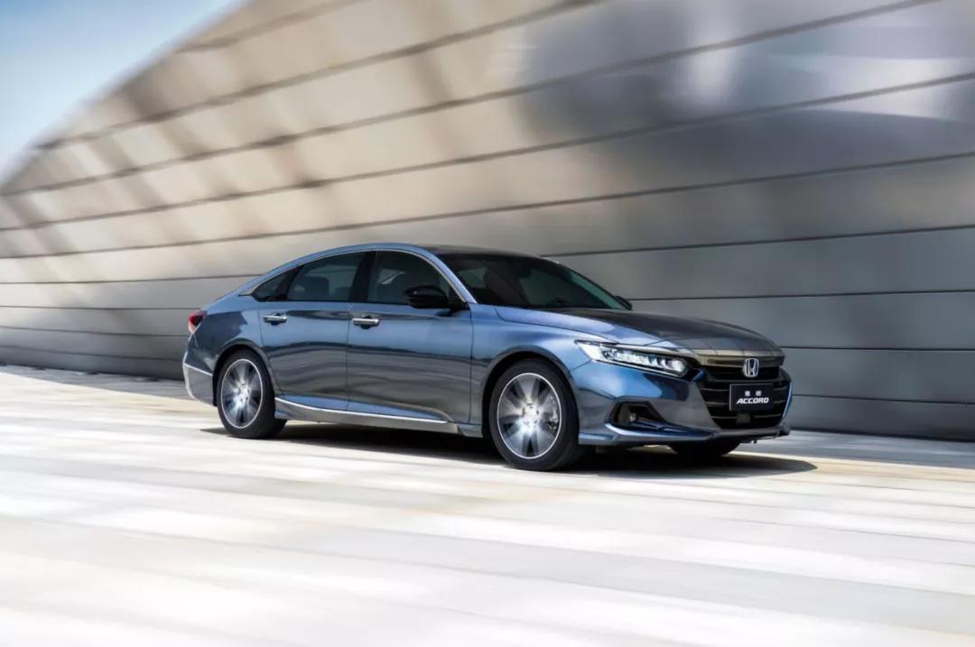 试驾全新雅阁：智能化让它更适合年轻人了