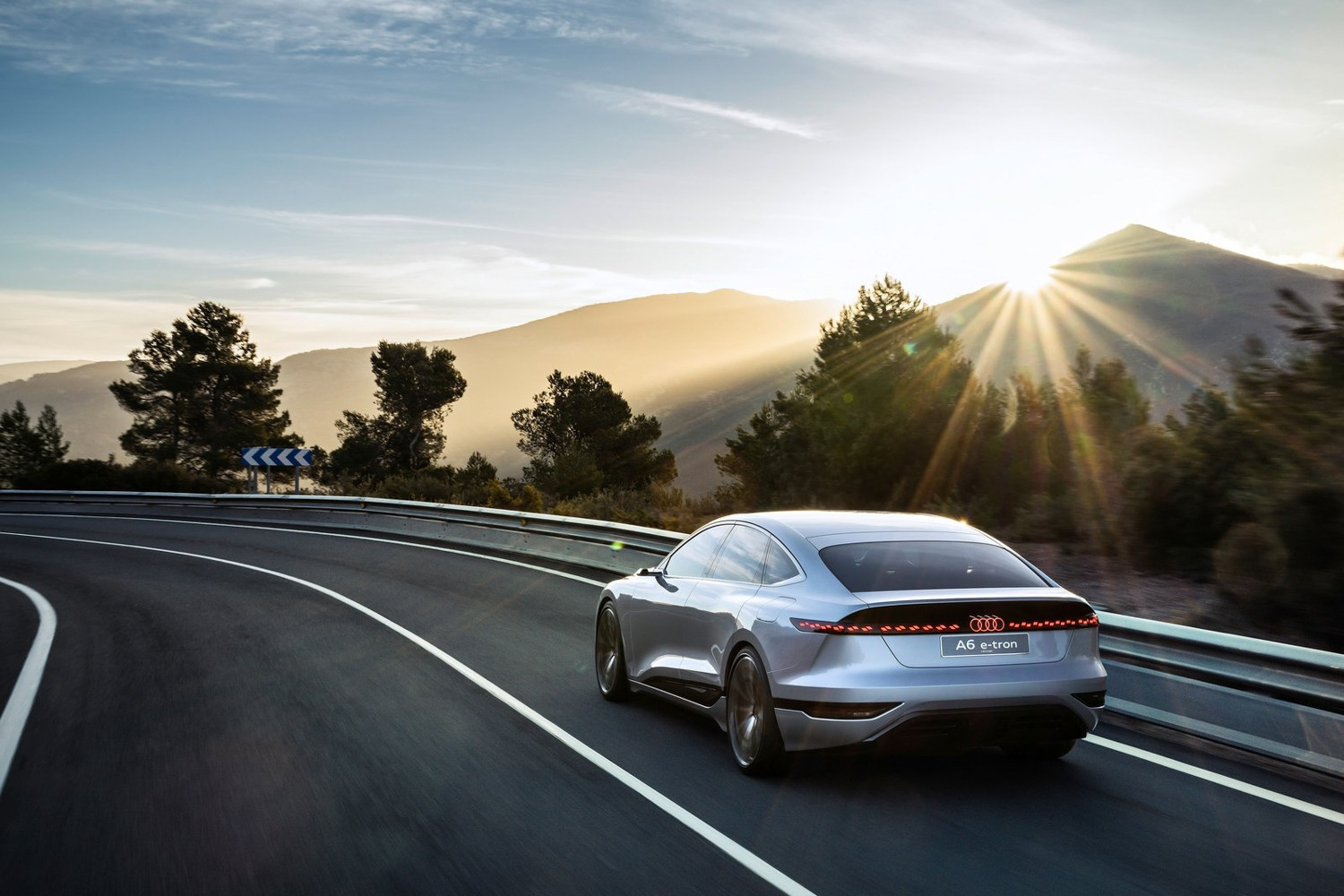 2030年的奥迪A6长什么样？全新平台 设计炸裂！很适合年轻人