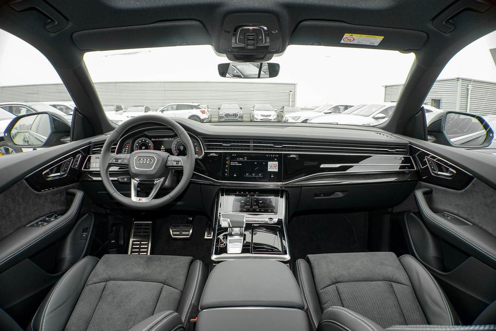 奥迪Q8限时优惠5.73万 欢迎试乘试驾