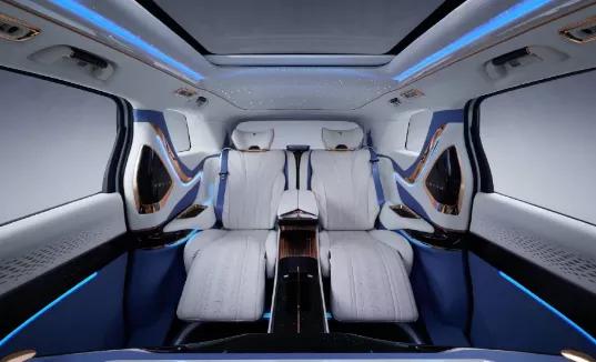 加价赛那，都赢不了“可油可电”的增程式岚图梦想家