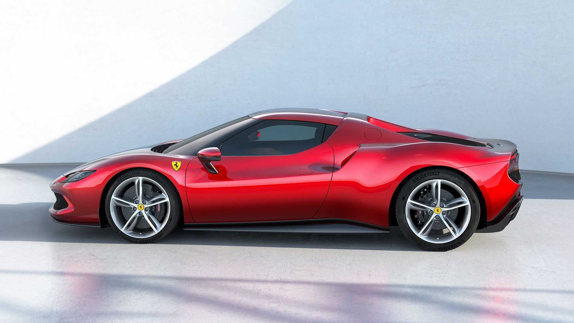 全新法拉利亮相！2.9T V6双涡轮+电动机输出830马力