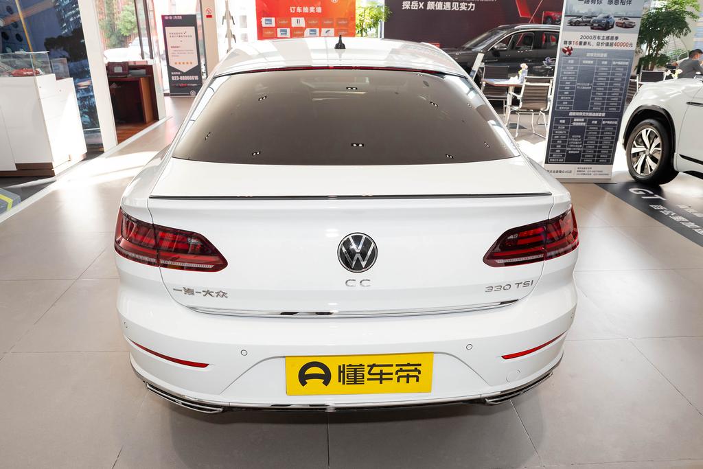 最美大众-一汽大众CC直降2.7万,一张身份证开回家