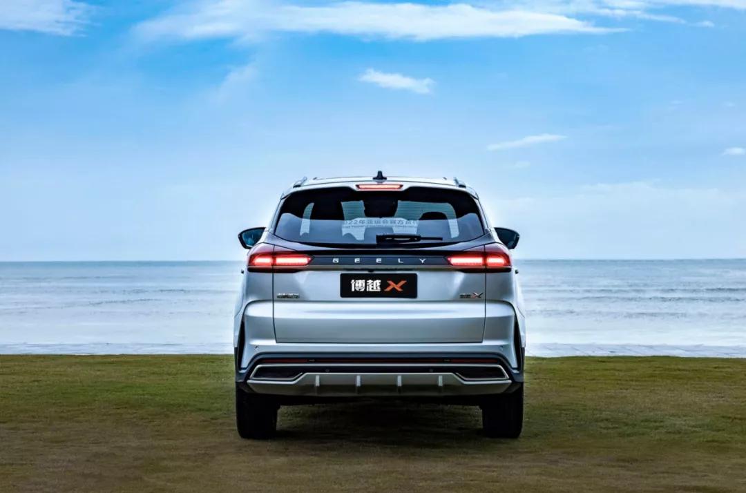 比博燃的，当然是博越X