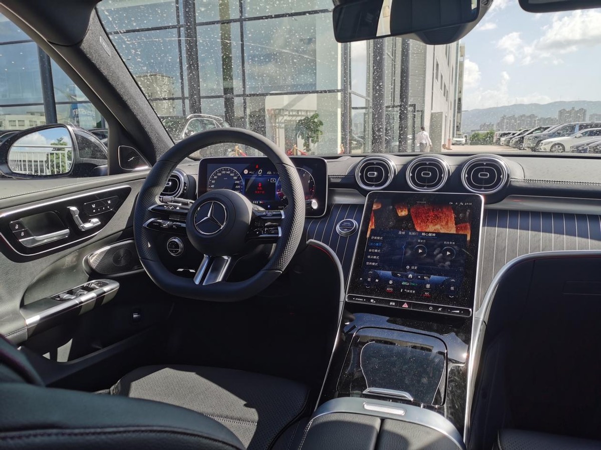 北京奔驰c200多少钱德利志高级轿车