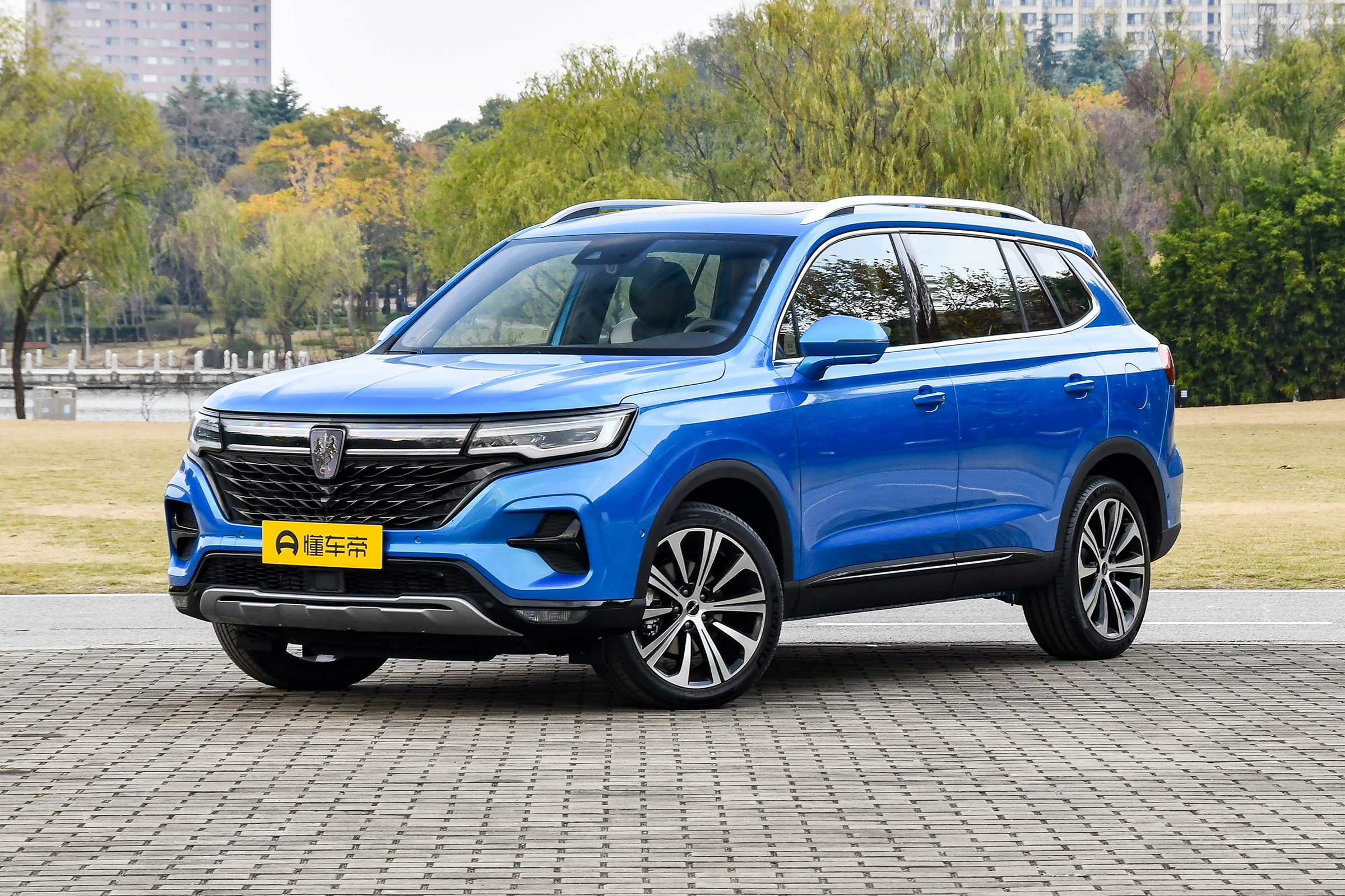 广汽传祺gs4 plus上市