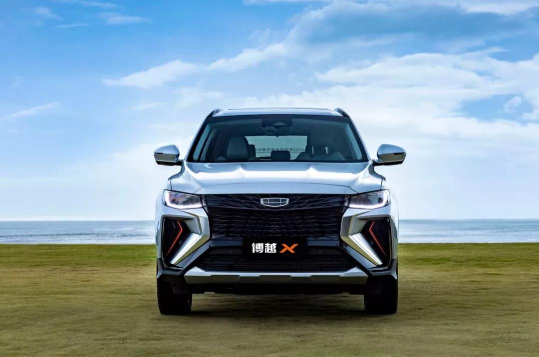 比博燃的，当然是博越X