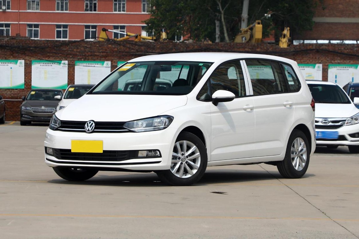 途安汽车报价是多少亲民又实用的mpv1518万起67座任选带你看大众途安l