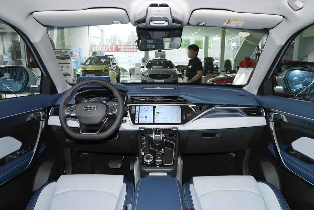 博越限时优惠5000元 欢迎试乘试驾