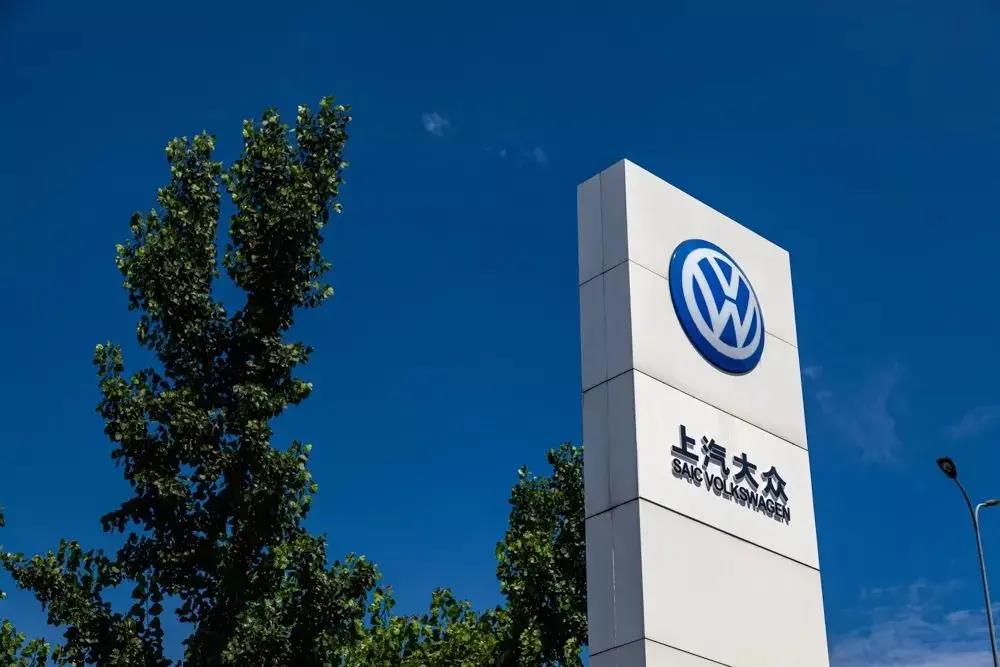 车辆仪表「警告灯和指示灯」都代表着什么含义？